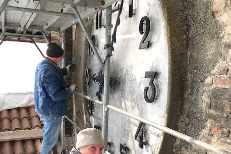 Procedono a passo spedito il lavori per il restauro della torre campanaria di Acquafredda