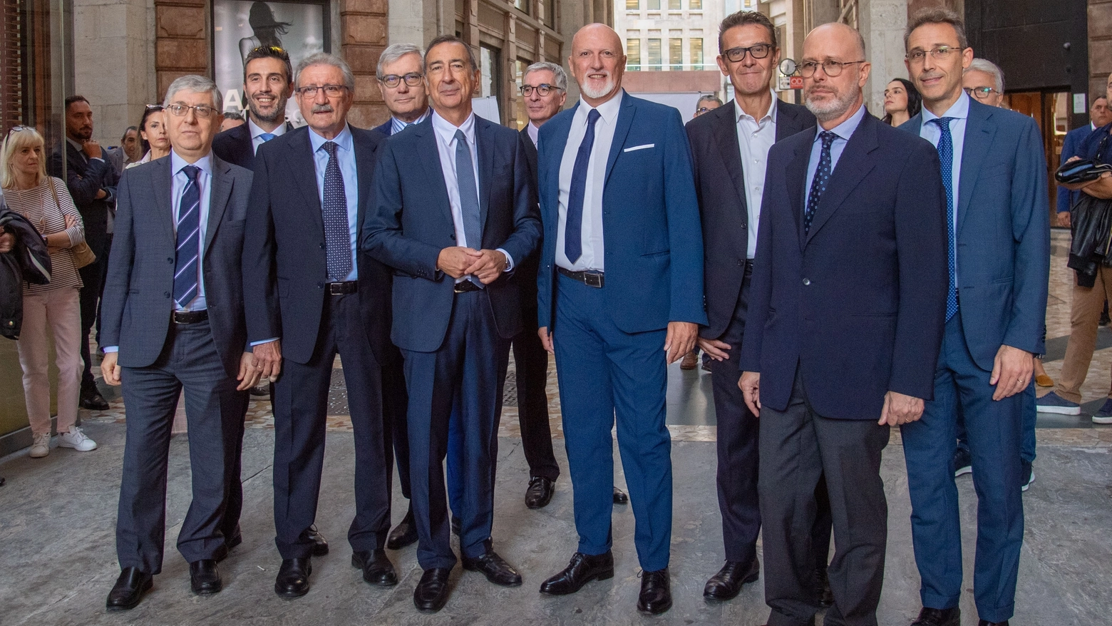 Una spesa sostenuta da privati: lavori alle facciate, alla pavimentazione e alla copertura in ferro e vetro dell’ottagono centrale