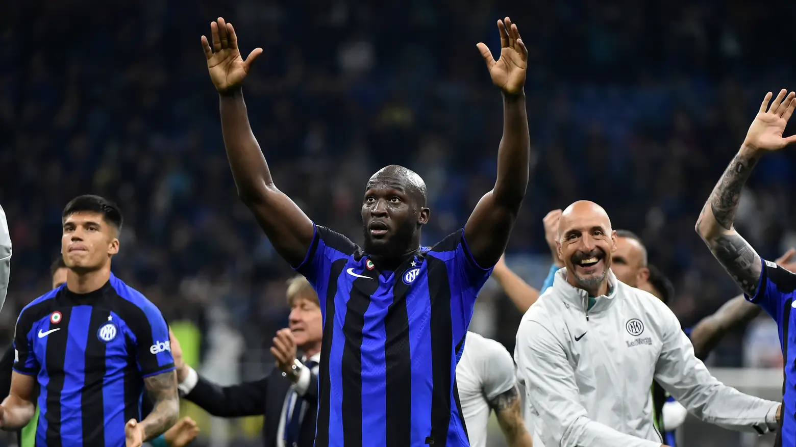 Romelu Lukaku parte titolare a Napoli Romelu Lukaku parte titolare a Napoli