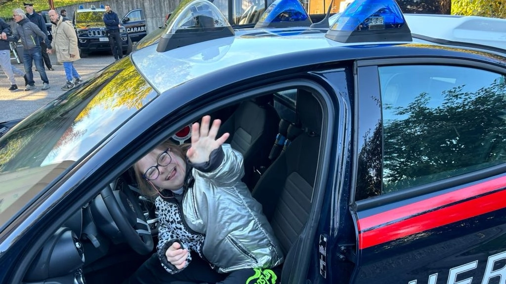 Una giovane ospite della Compagnia carabinieri di Salò Una giovane ospite della Compagnia carabinieri di Salò