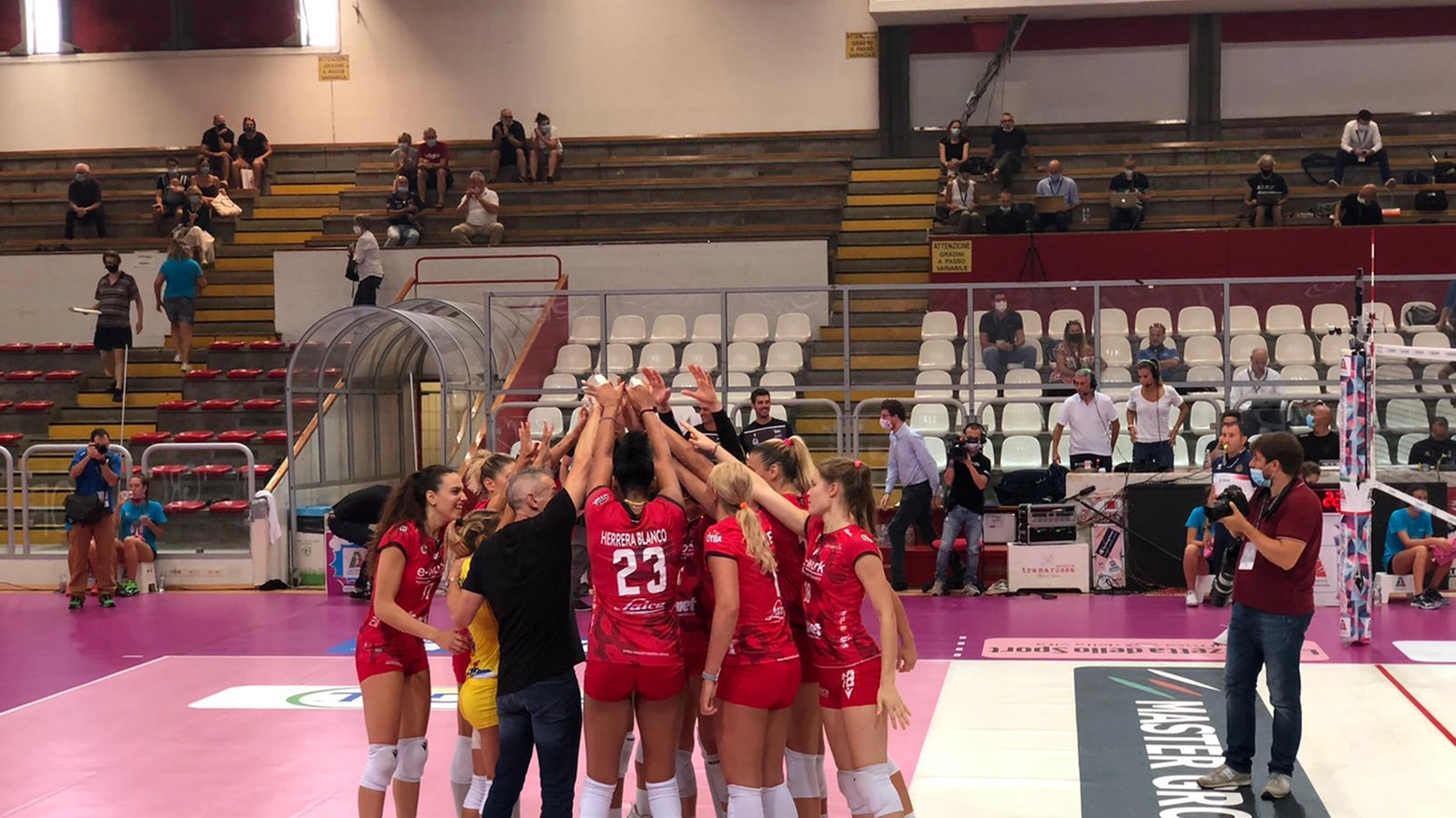 Volley, Supercoppa a Vicenza: Busto supera Novara