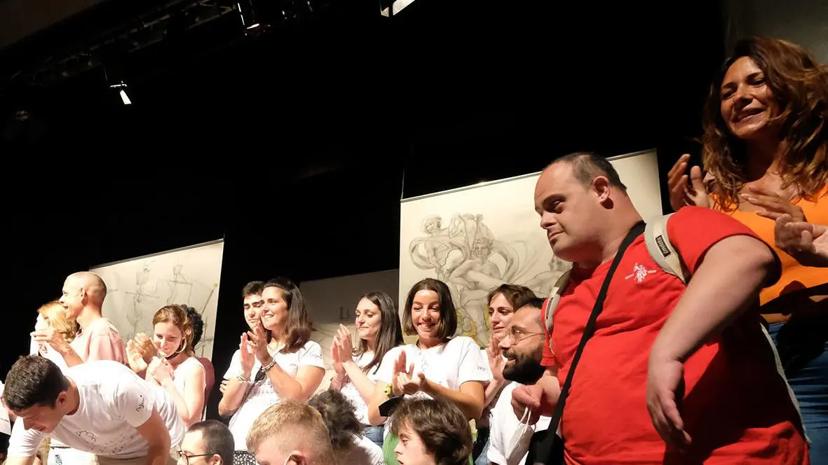 Il Veliero compie i suoi primi 20 anni e li celebra al festival “Lì sei vero” Il Veliero compie i suoi primi 20 anni e li celebra al festival “Lì sei vero”