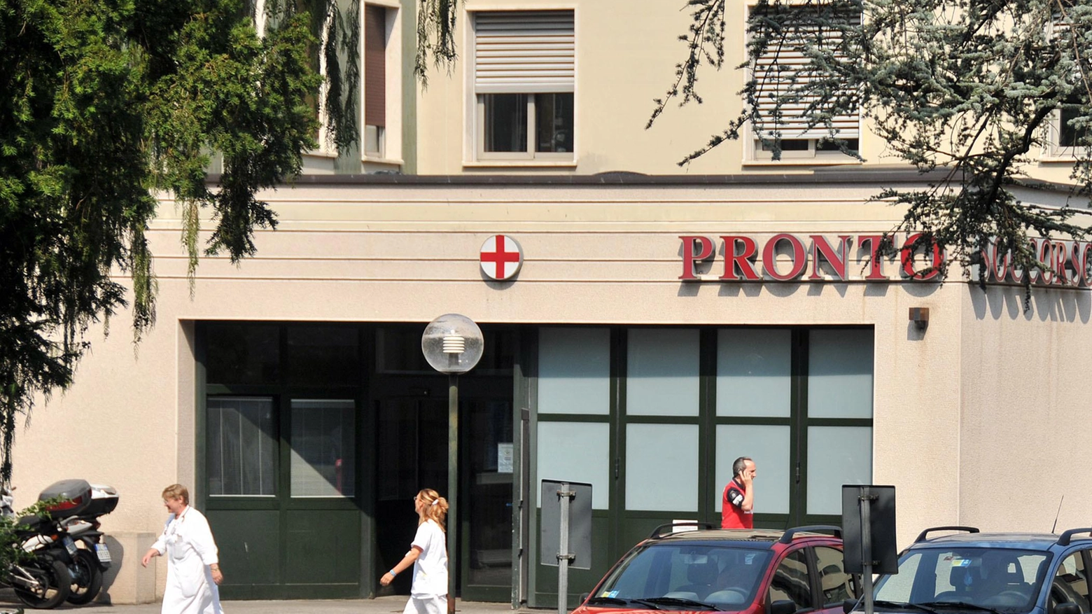 76 Donne Vittime di Violenza di Genere Accolte all'Ospedale Sacra Famiglia di Erba: Riconoscimento per l'Assistenza Offerta