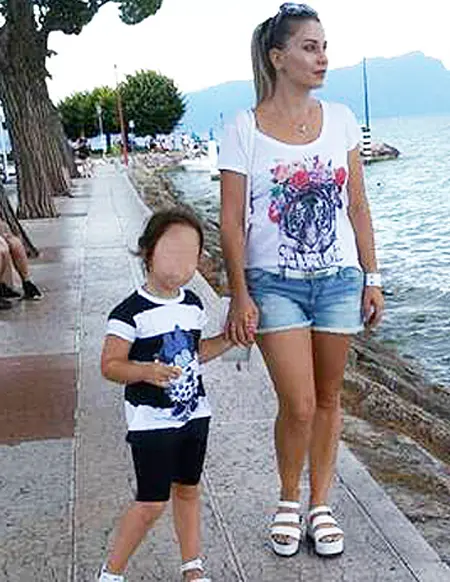 Uccisa dal marito, lo strazio della figlia: "Mamma, ho bisogno di te"