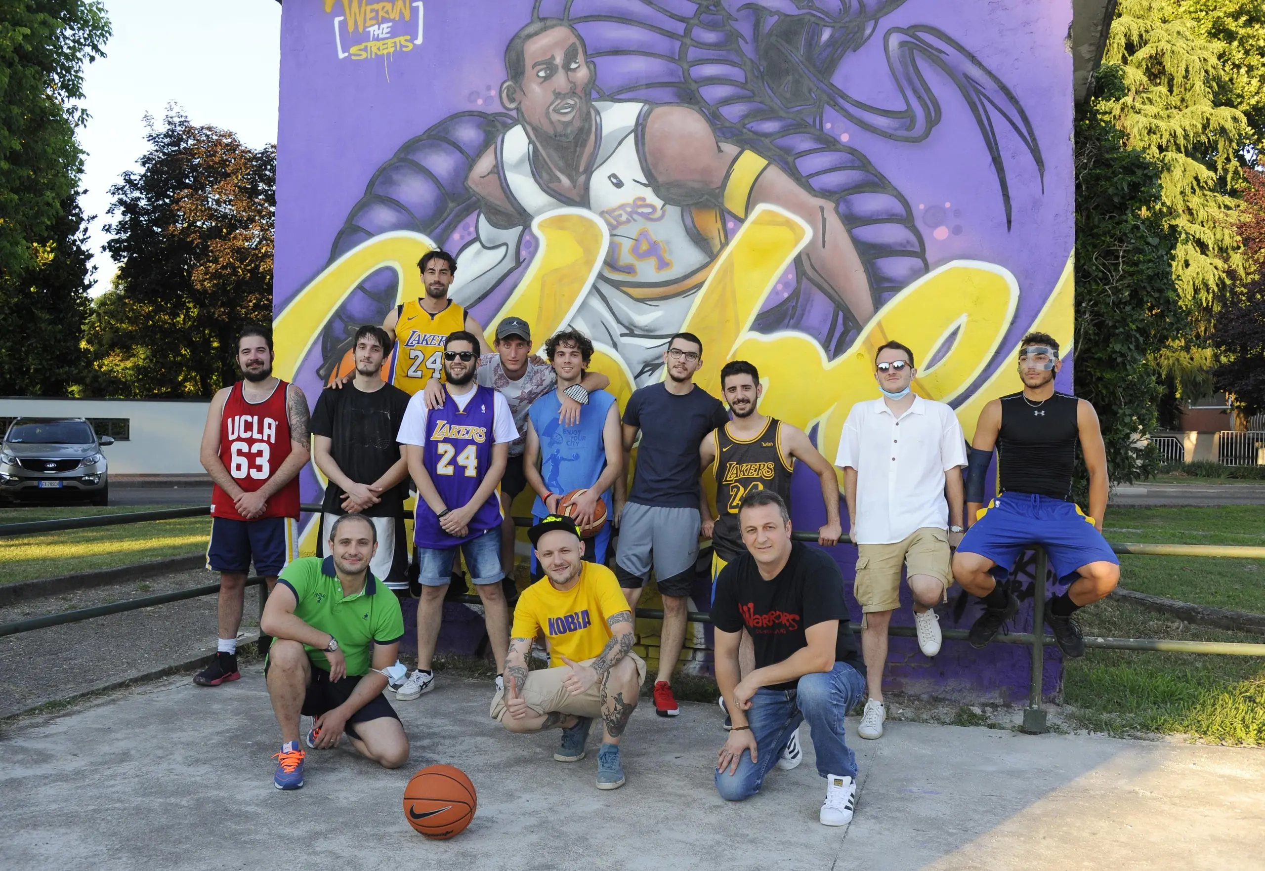"I nostri murales seminano bellezza"