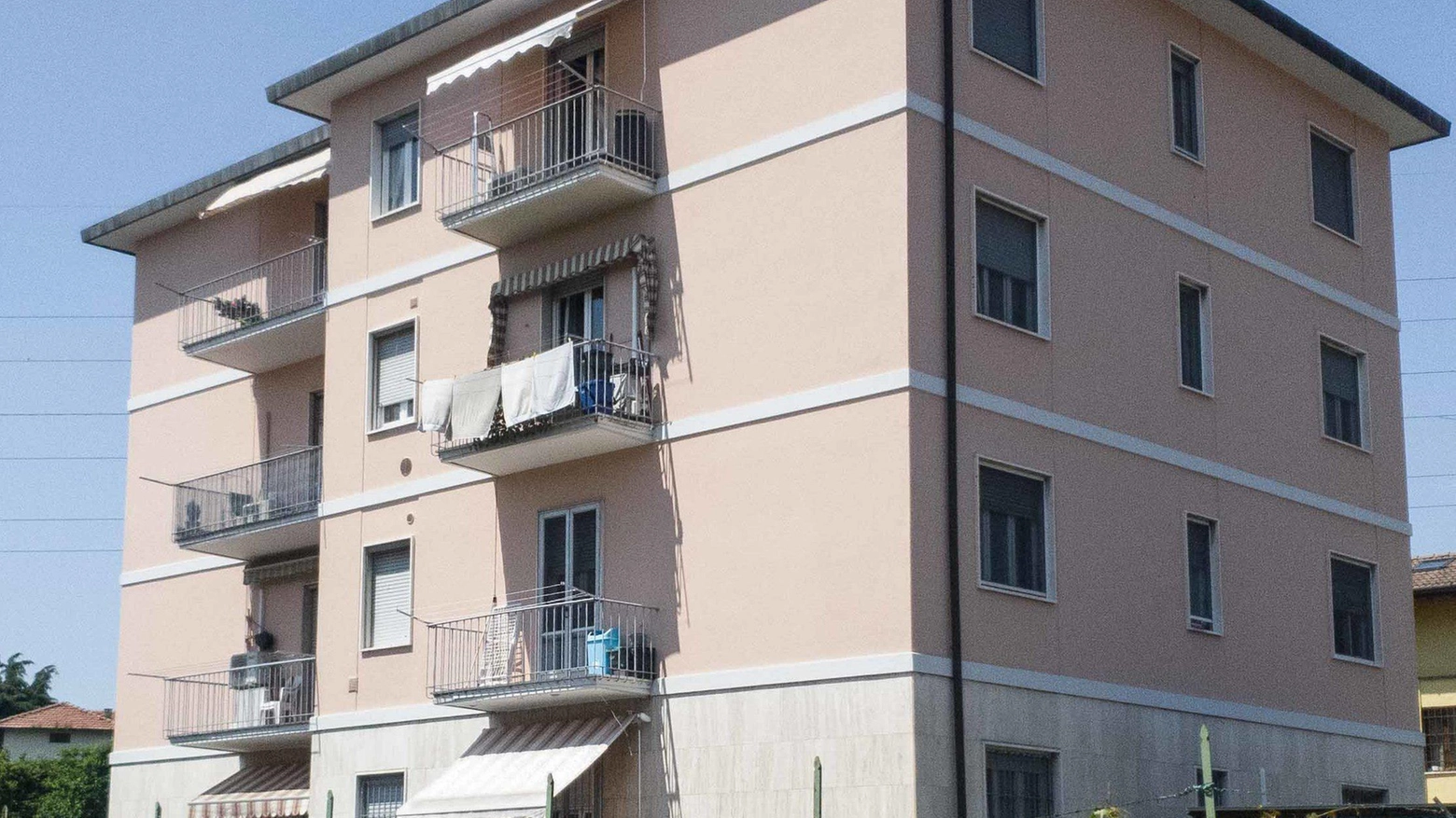 Madre cade e muore Ora la Procura indaga per omicidio Madre cade e muore Ora la Procura indaga per omicidio