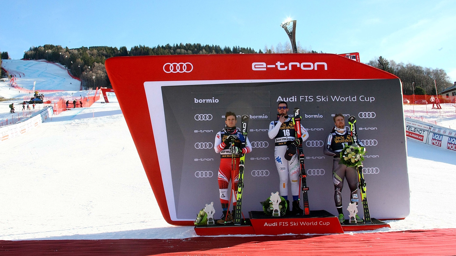 Dominik Paris sul podio di Coppa del Mondo disputata sulla Stelvio di Bormio Dominik Paris sul podio di Coppa del Mondo disputata sulla Stelvio di Bormio
