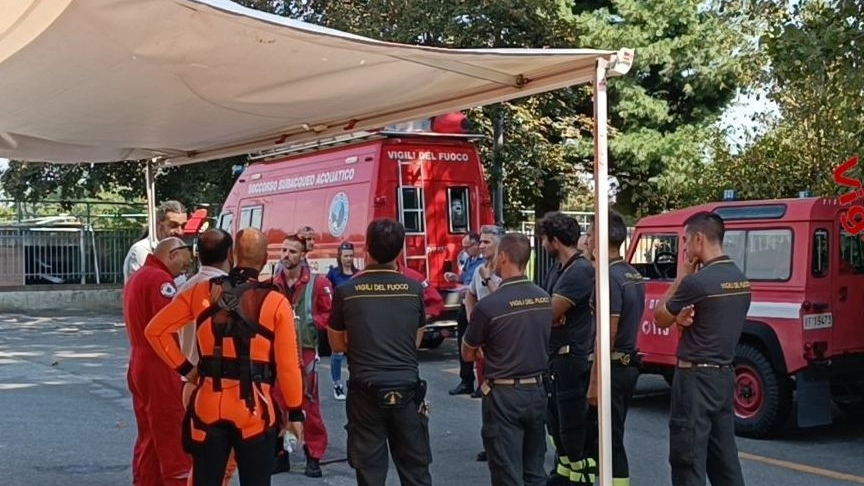 Vigili del fuoco e volontari sono riusciti solo a individuare la bicicletta della donna su una strada per Paullo Vigili del fuoco e volontari sono riusciti solo a individuare la bicicletta della donna su una strada per Paullo