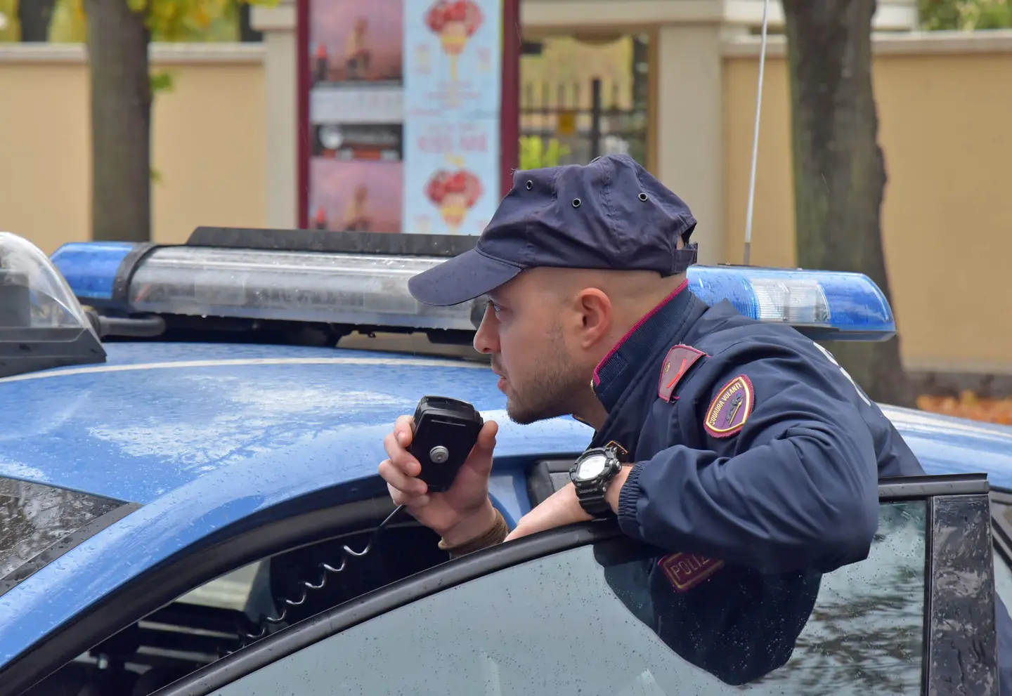 Agenti e impiegati aggrediti a Crema: arresto per una coppia