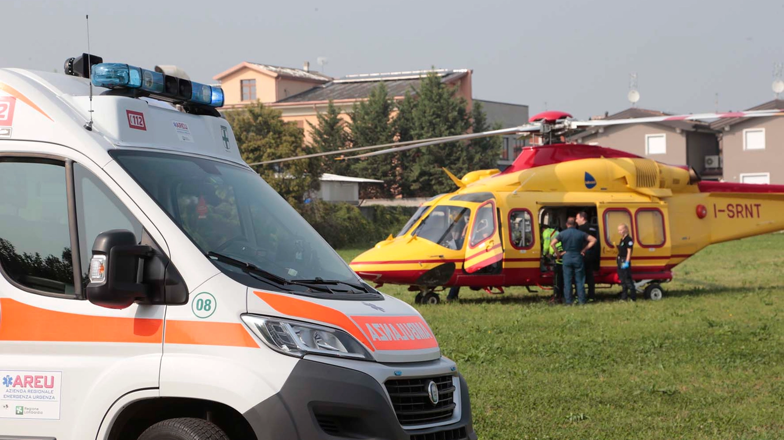 Ambulanza ed elisoccorso in azione 
