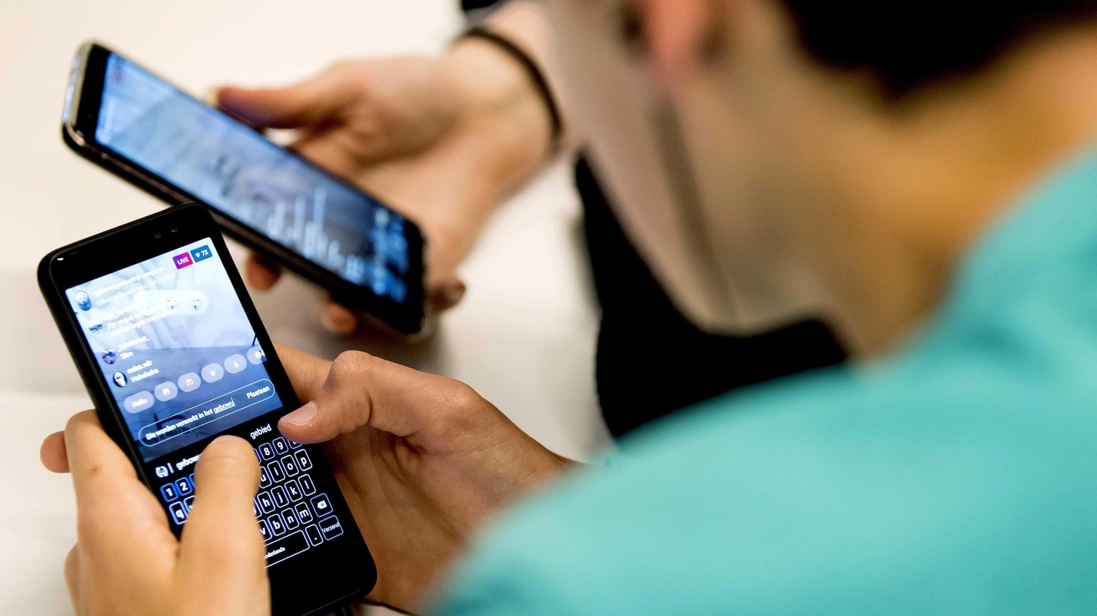 L'utilizzo del cellulare prima dei 12 anni può causare difficoltà di apprendimento secondo una ricerca di Milano-Bicocca