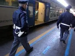 Stazione Centrale, agente del Pentagono in pensione perde oro e diamanti: ritrovati