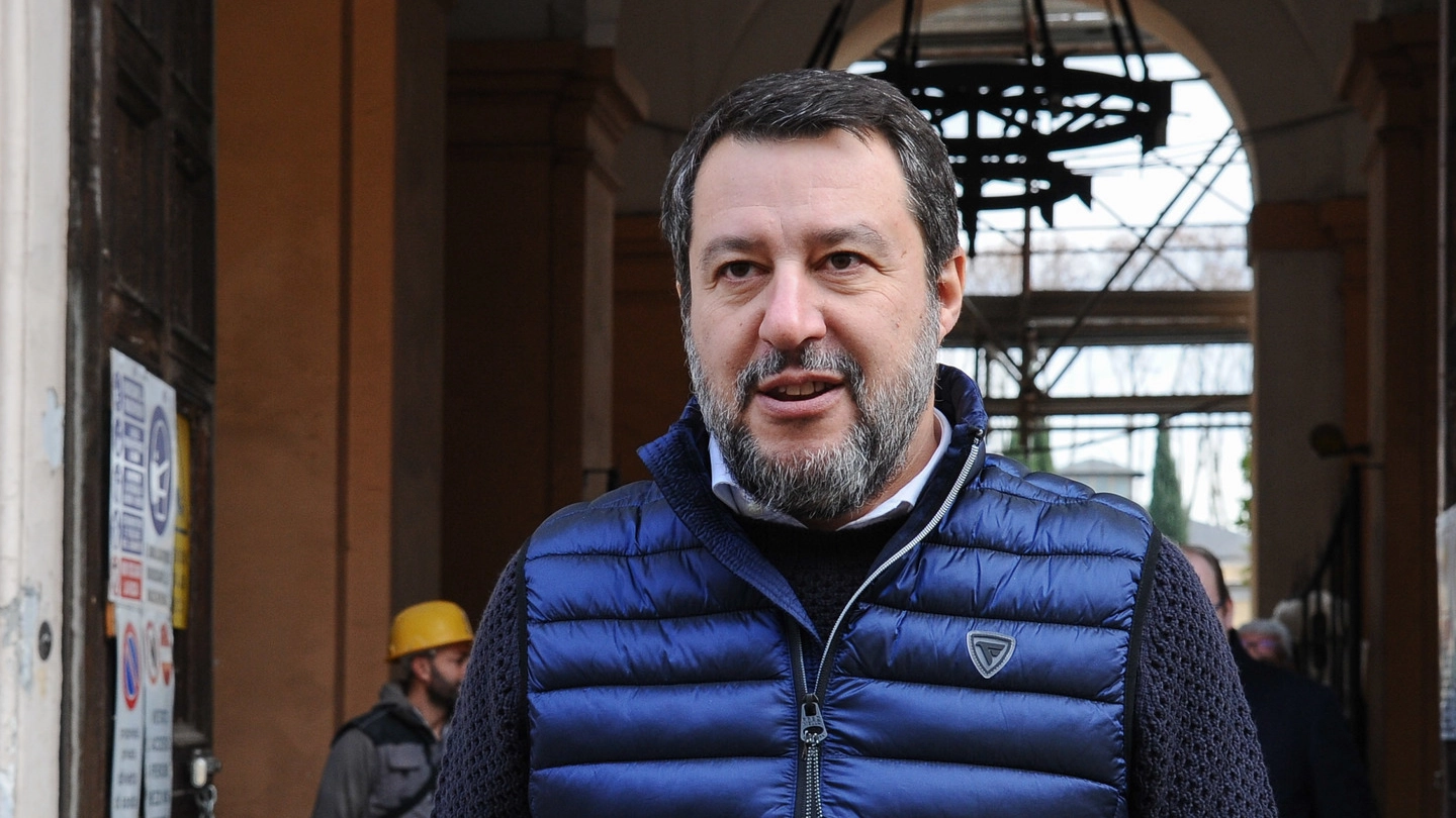 Elezioni regionali, scissionisti della Lega verso Moratti. Salvini: ci vediamo alle urne