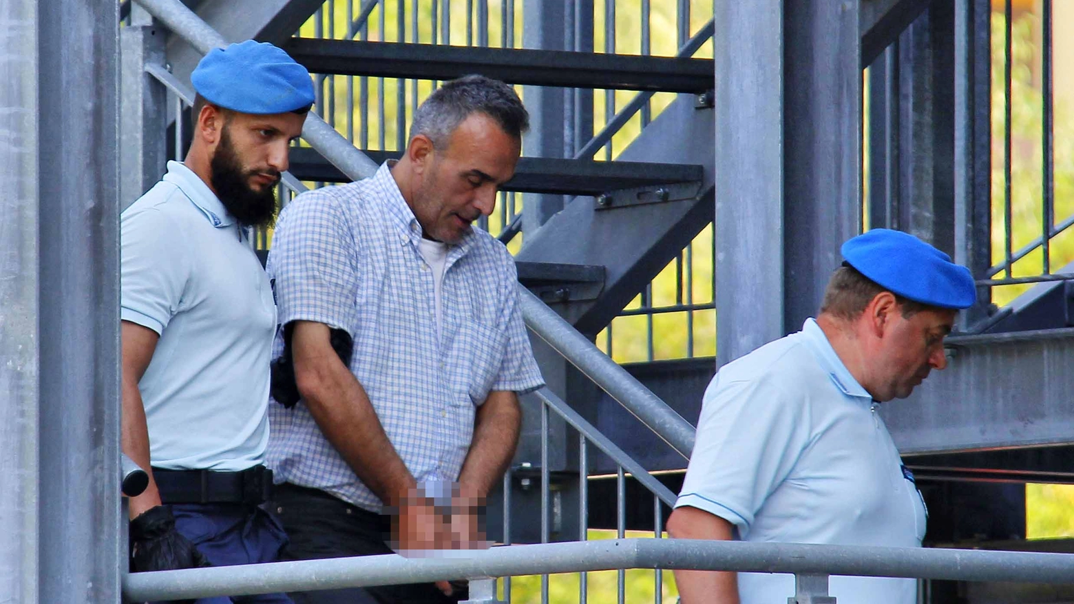 Roberto Guzzetti dopo l'arresto