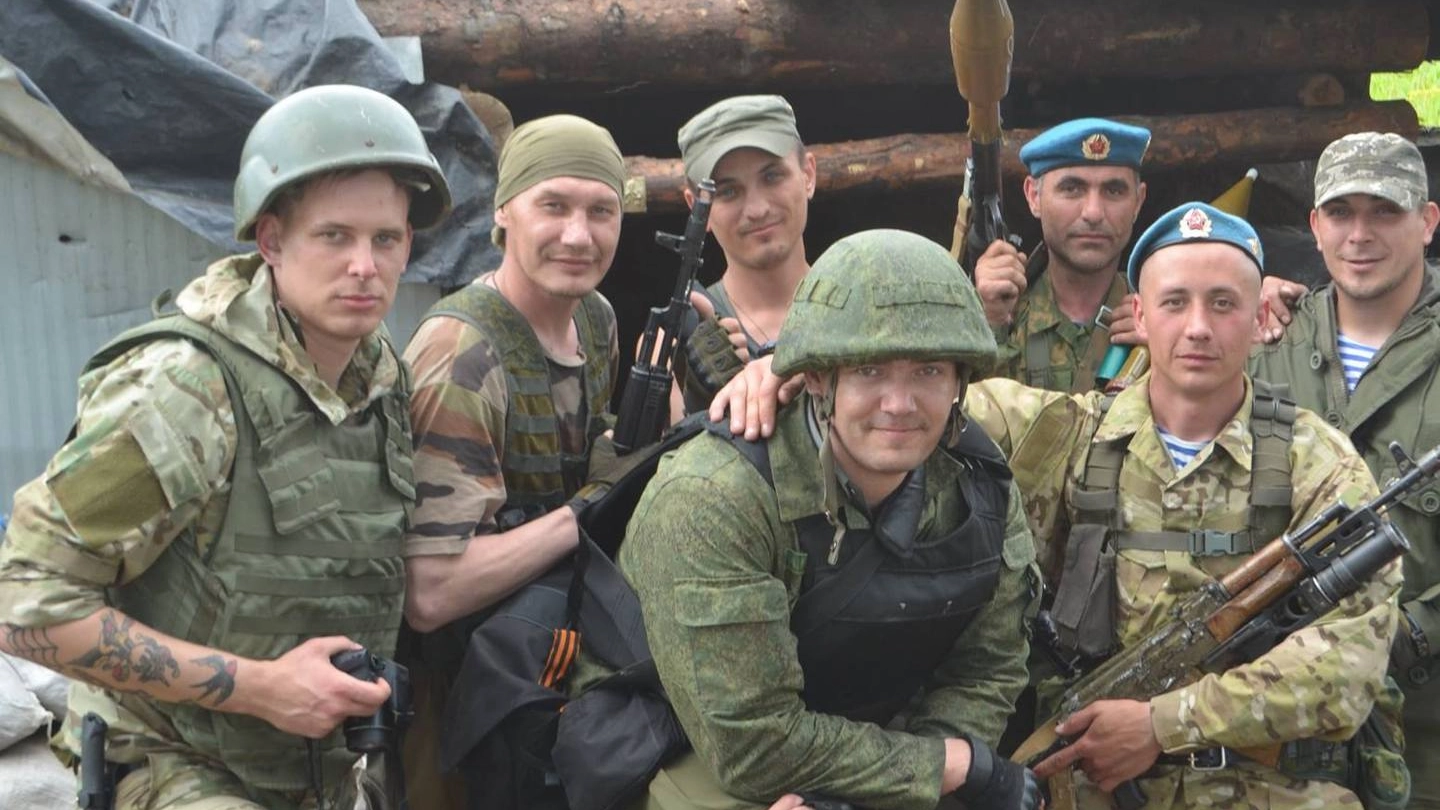 BLINDATI Milizie sul fronte ucraino
