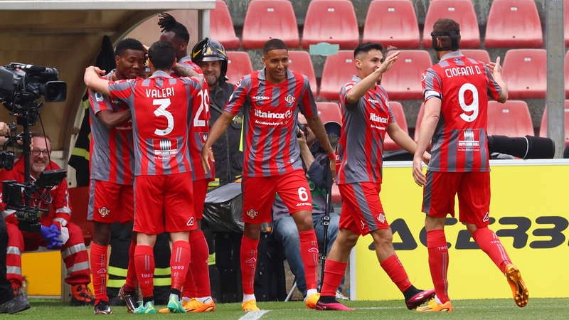 Cremonese, contro il Milan serve un'impresa per riaccendere la speranza di salvezza