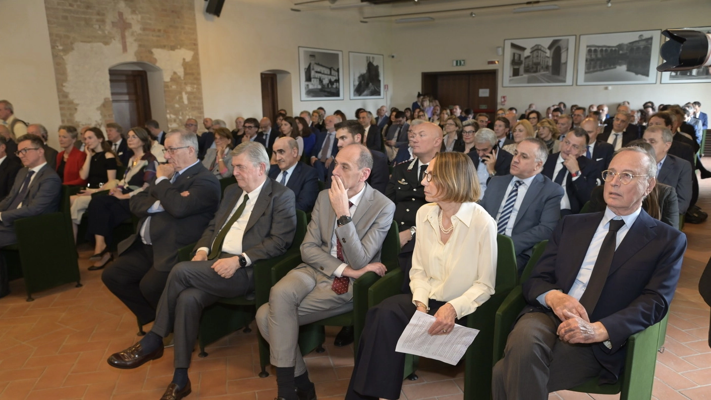 L'evento per festeggiare i 200 anni di Ferrari Casearia L'evento per festeggiare i 200 anni di Ferrari Casearia