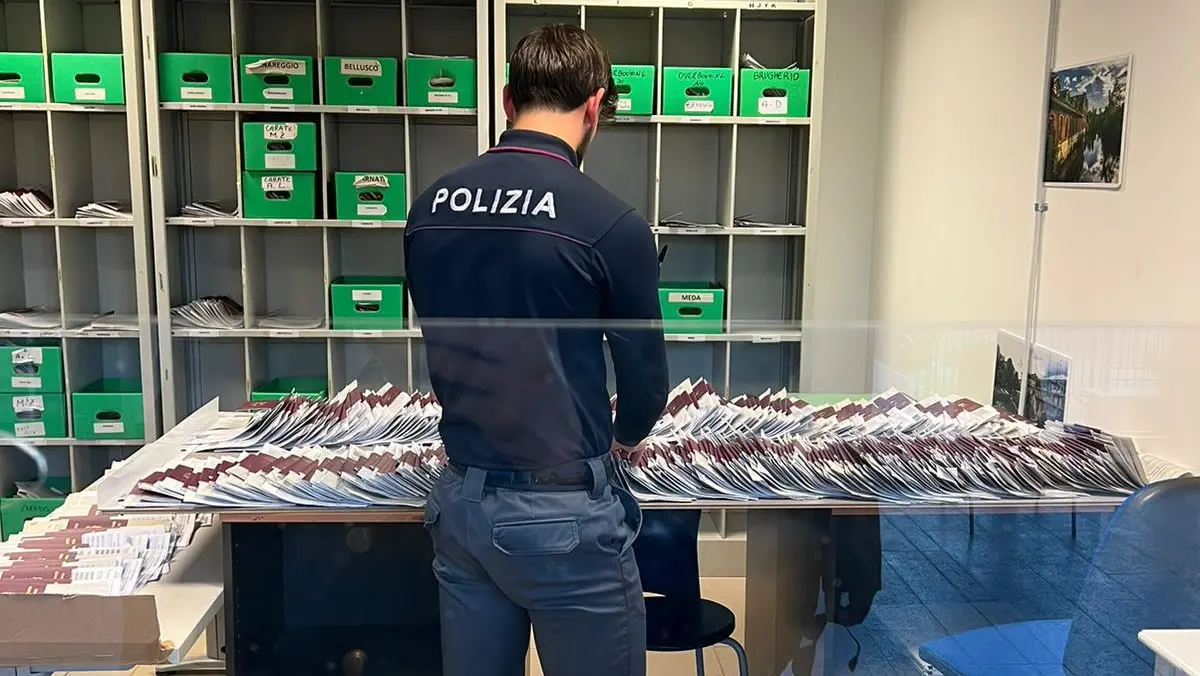 L'ufficio passaporti della Questura di Monza L'ufficio passaporti della Questura di Monza