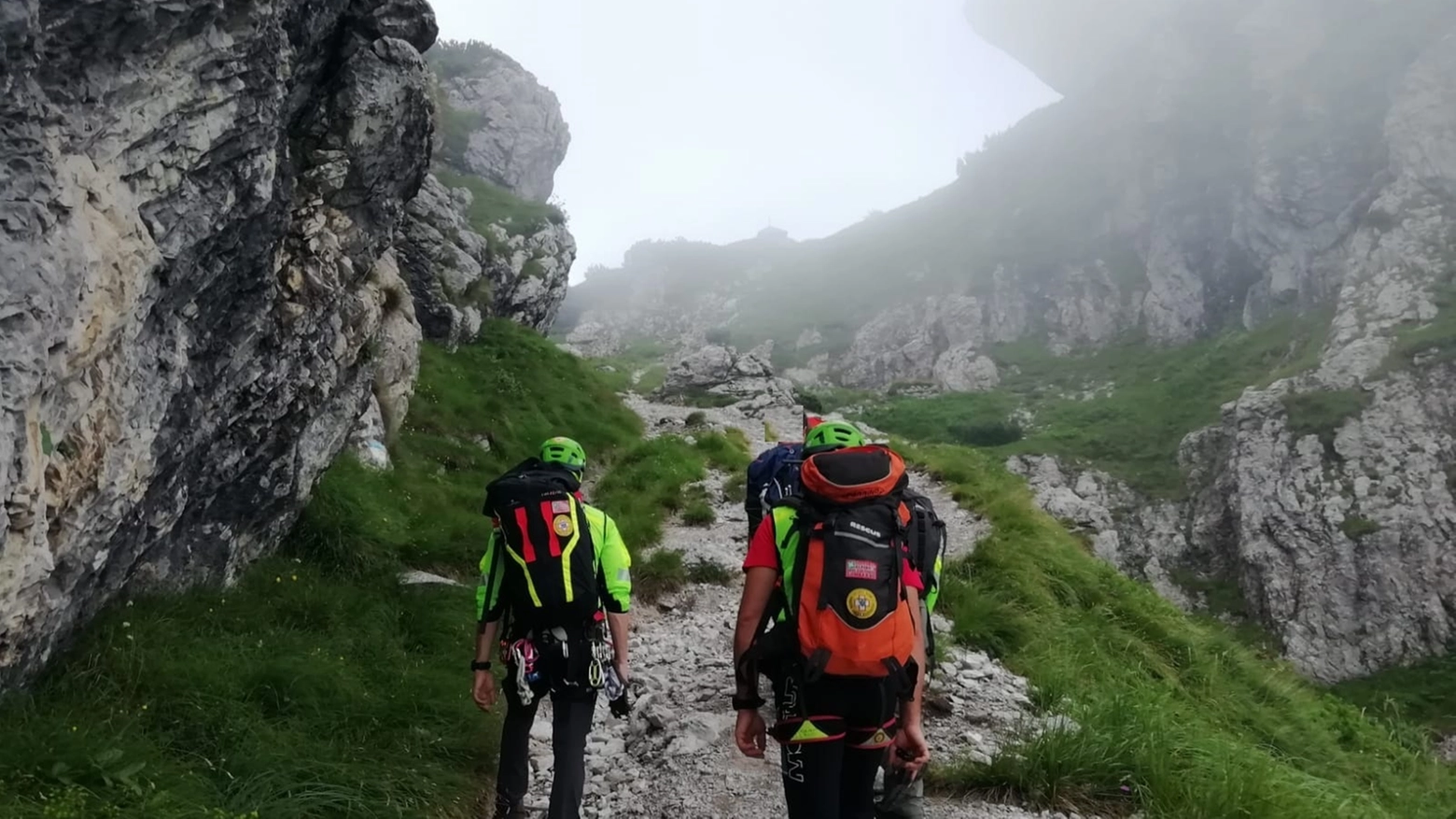 I due escursionisti sono stati recuperati dai volontari del Soccorso Alpino