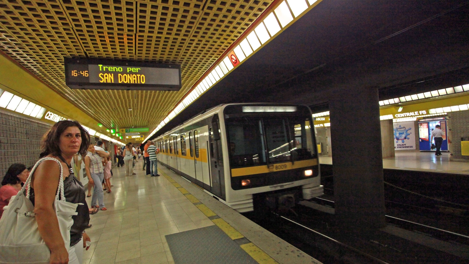 Metropolitana linea gialla