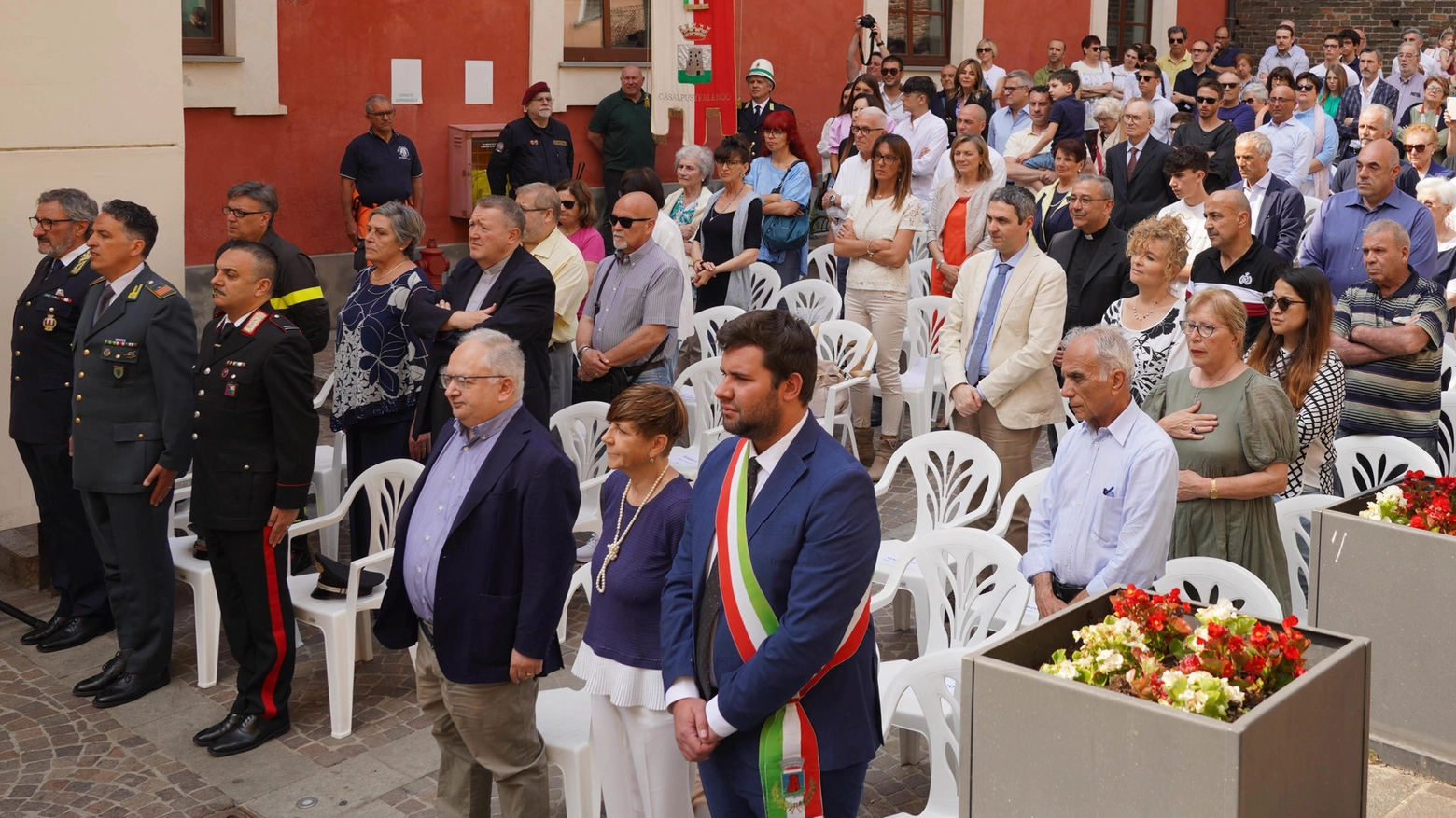 La consegna delle benemerenze Dall’angelo del Covid alla banda La consegna delle benemerenze Dall’angelo del Covid alla banda