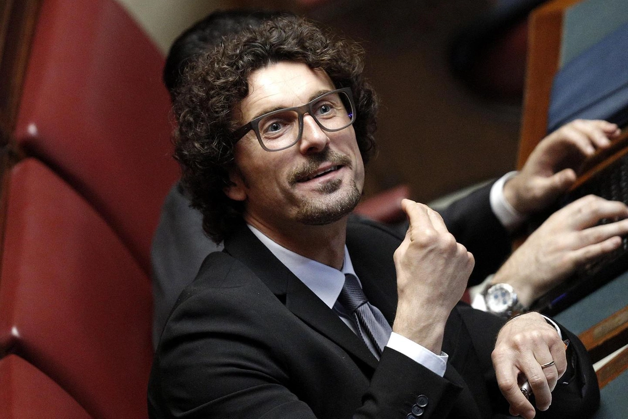 Danilo Toninelli di M5S (Ansa)