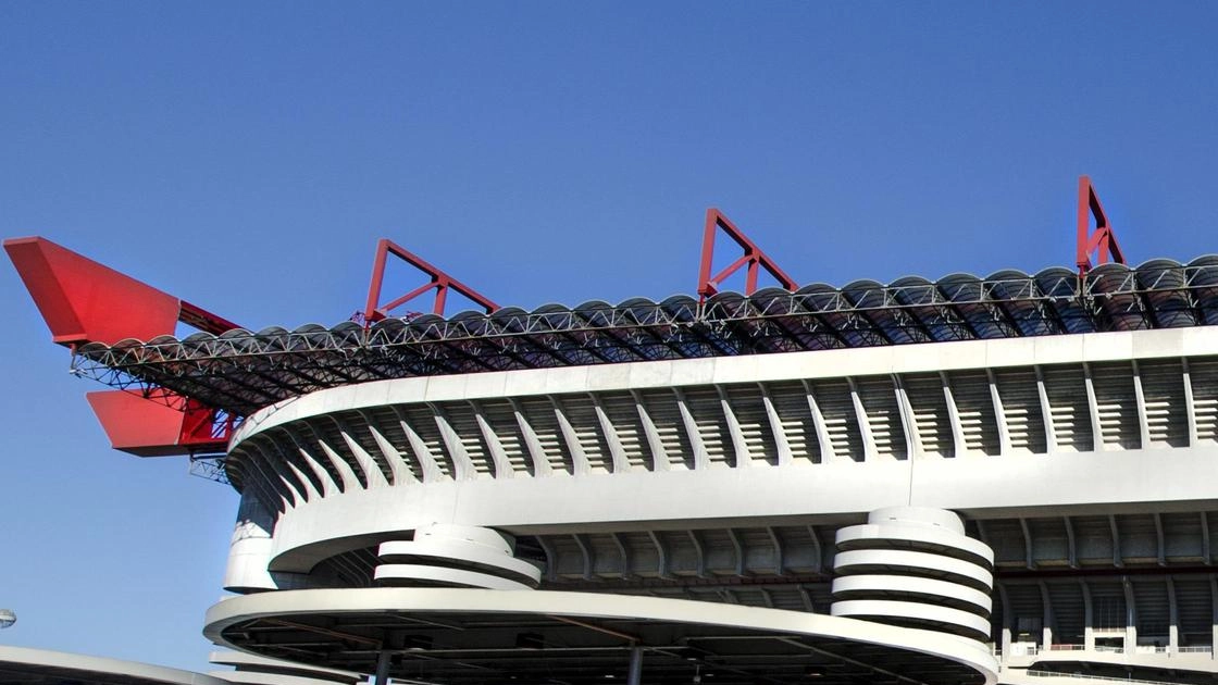 San Siro, caos da vincolo "Riparlerò con i due club" San Siro, caos da vincolo "Riparlerò con i due club"
