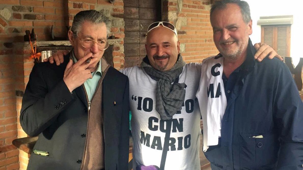 Roberto  Calderoli e Umberto Bossi al corteo 'Io sto con Mario'