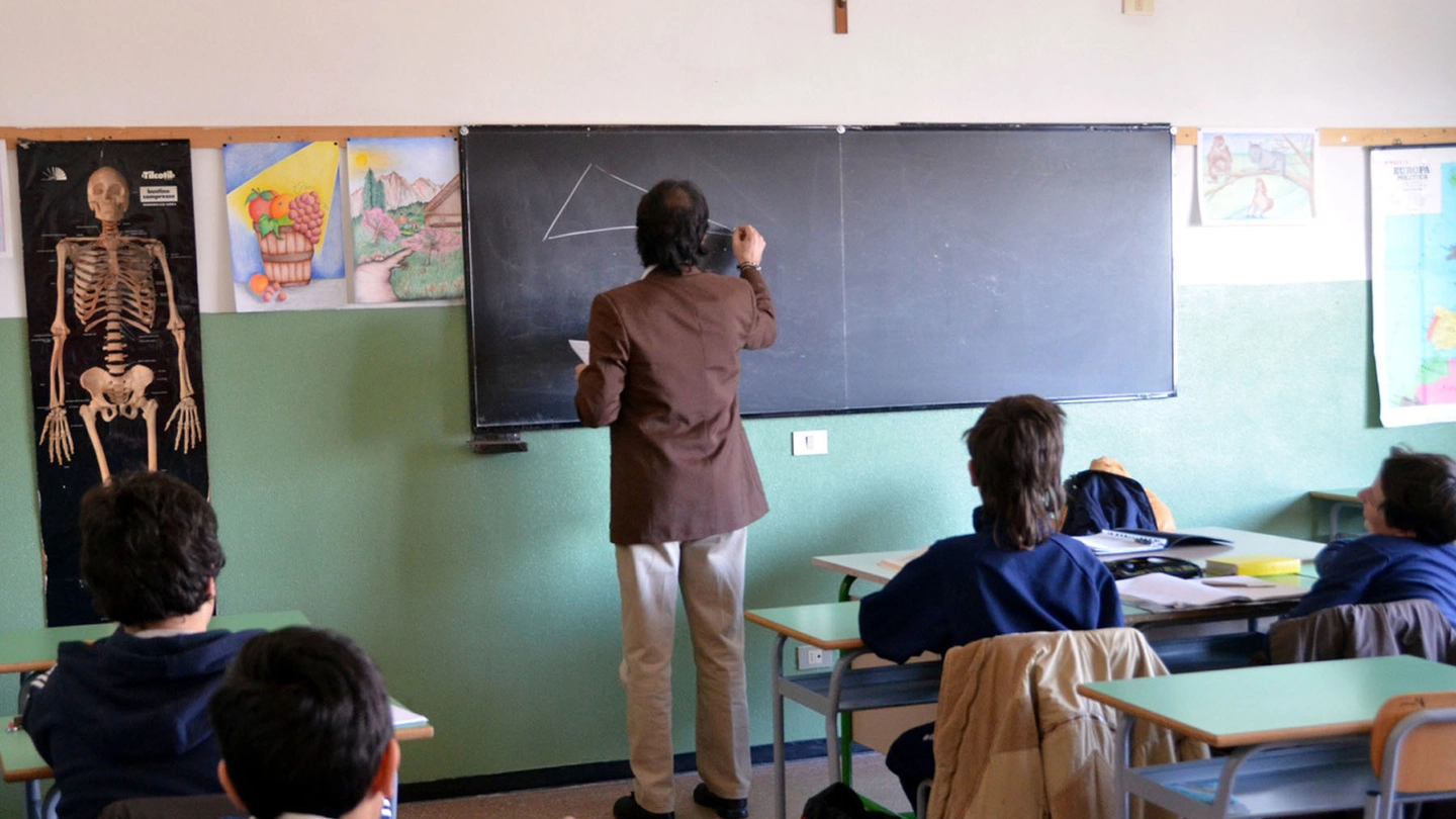 Un docente in classe Un docente in classe