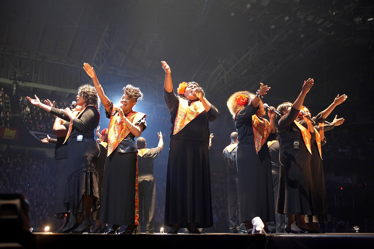 HARLEM GOSPEL CHOIR