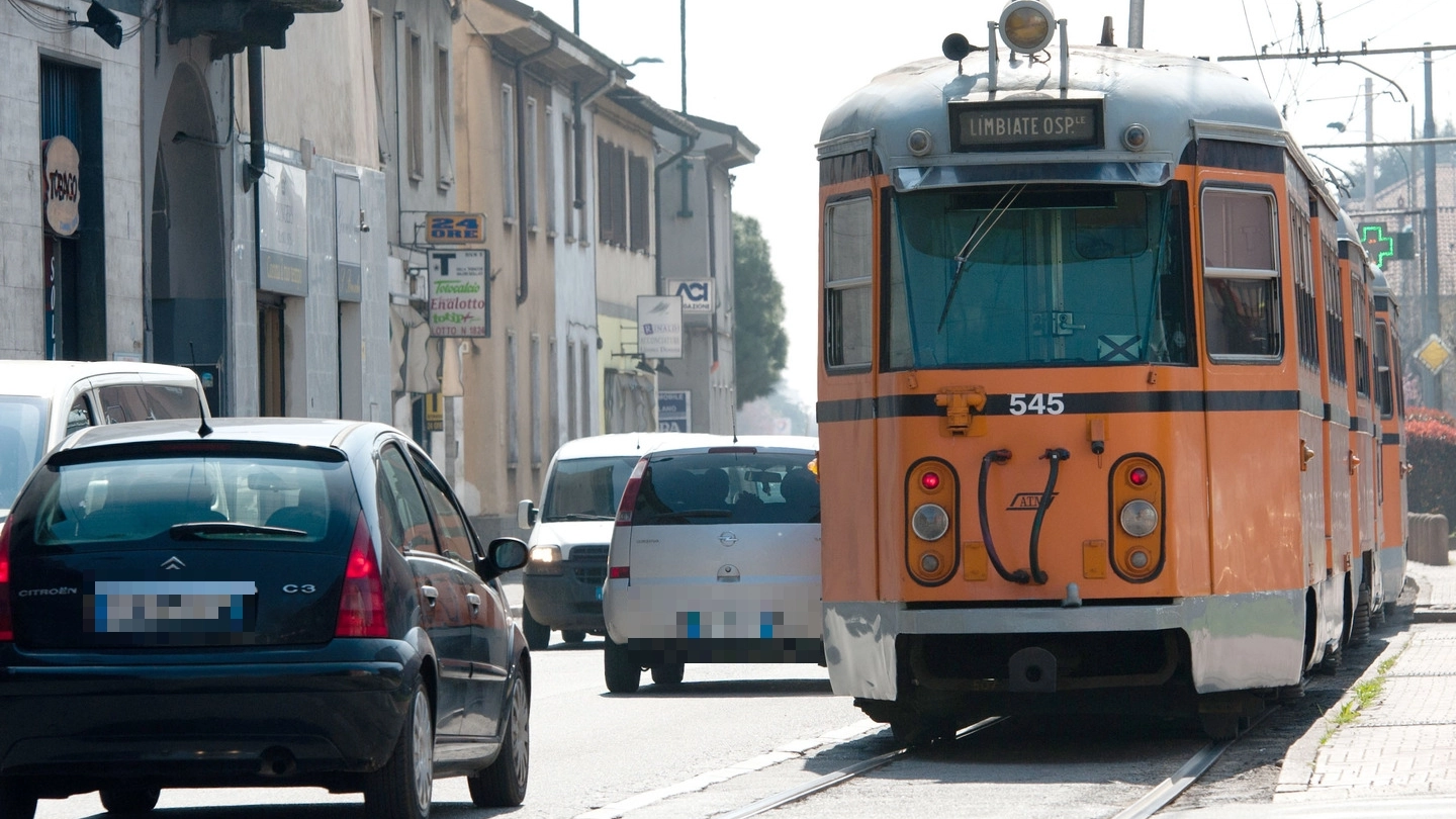 Frecciarancio da Milano a Limbiate: messi nero su bianco i fondi (Archivio) Frecciarancio da Milano a Limbiate: messi nero su bianco i fondi (Archivio)