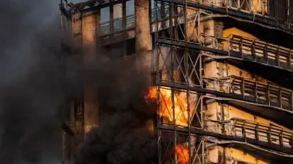 Grattacielo andato a fuoco Cento parti civili Grattacielo andato a fuoco Cento parti civili