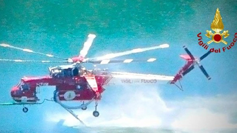 L'elicottero dei pompieri