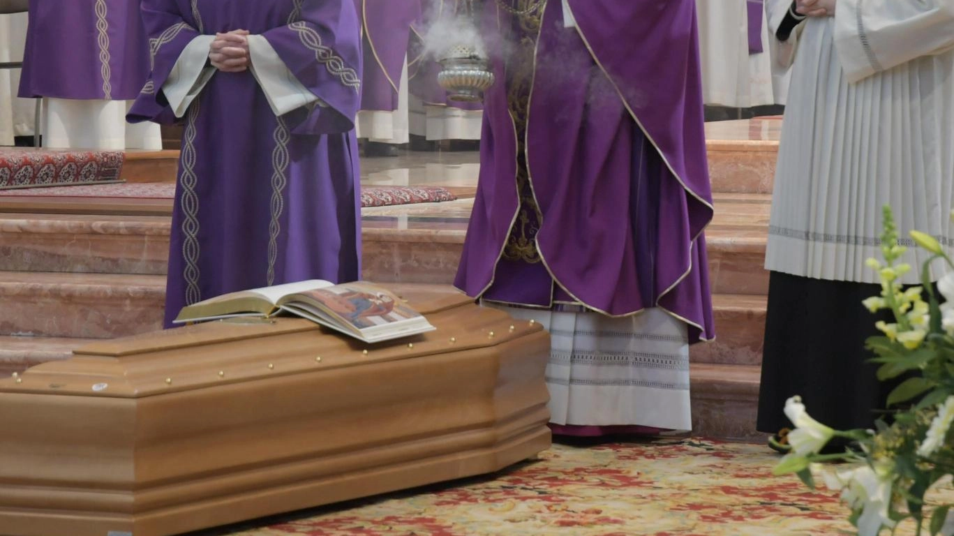 L’addio al vescovo Giovanni Giudici: "Uomo di fede, capace d’ascolto"