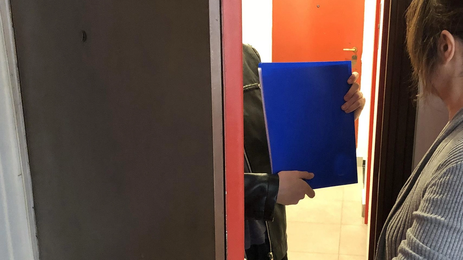 Finti agenti della locale in azione a CASSANO nelle case degli anziani
Finti agenti della locale in azione a CASSANO nelle case degli anziani