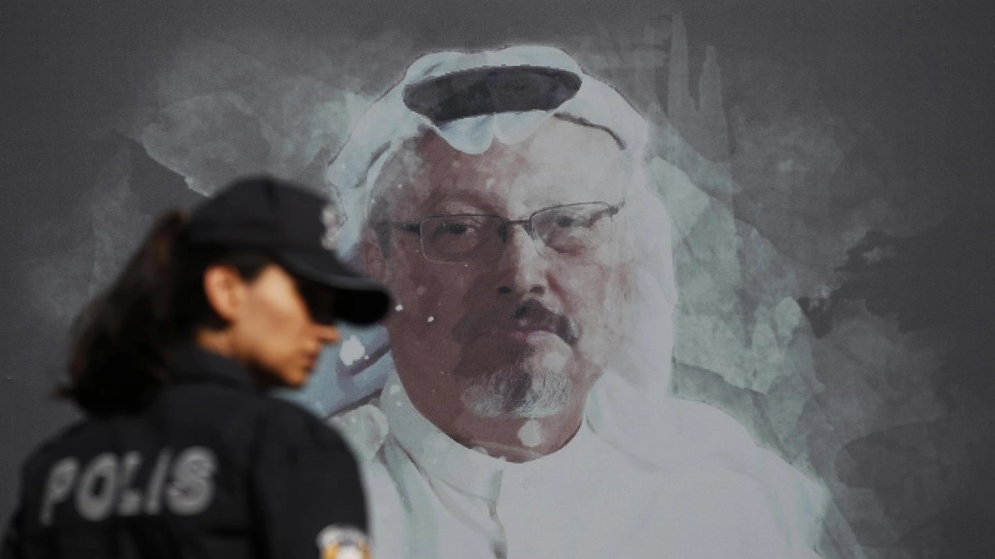 Un ritratto del giornalista saudita Jamal Khashoggi