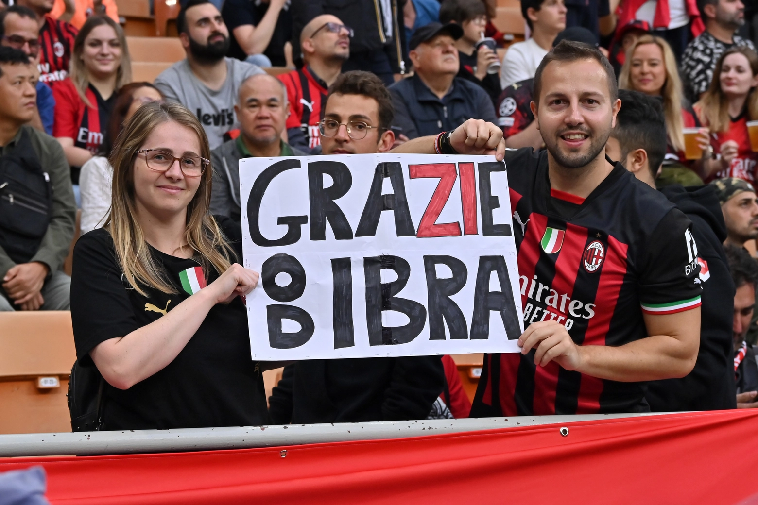 I tifosi salutano Ibra