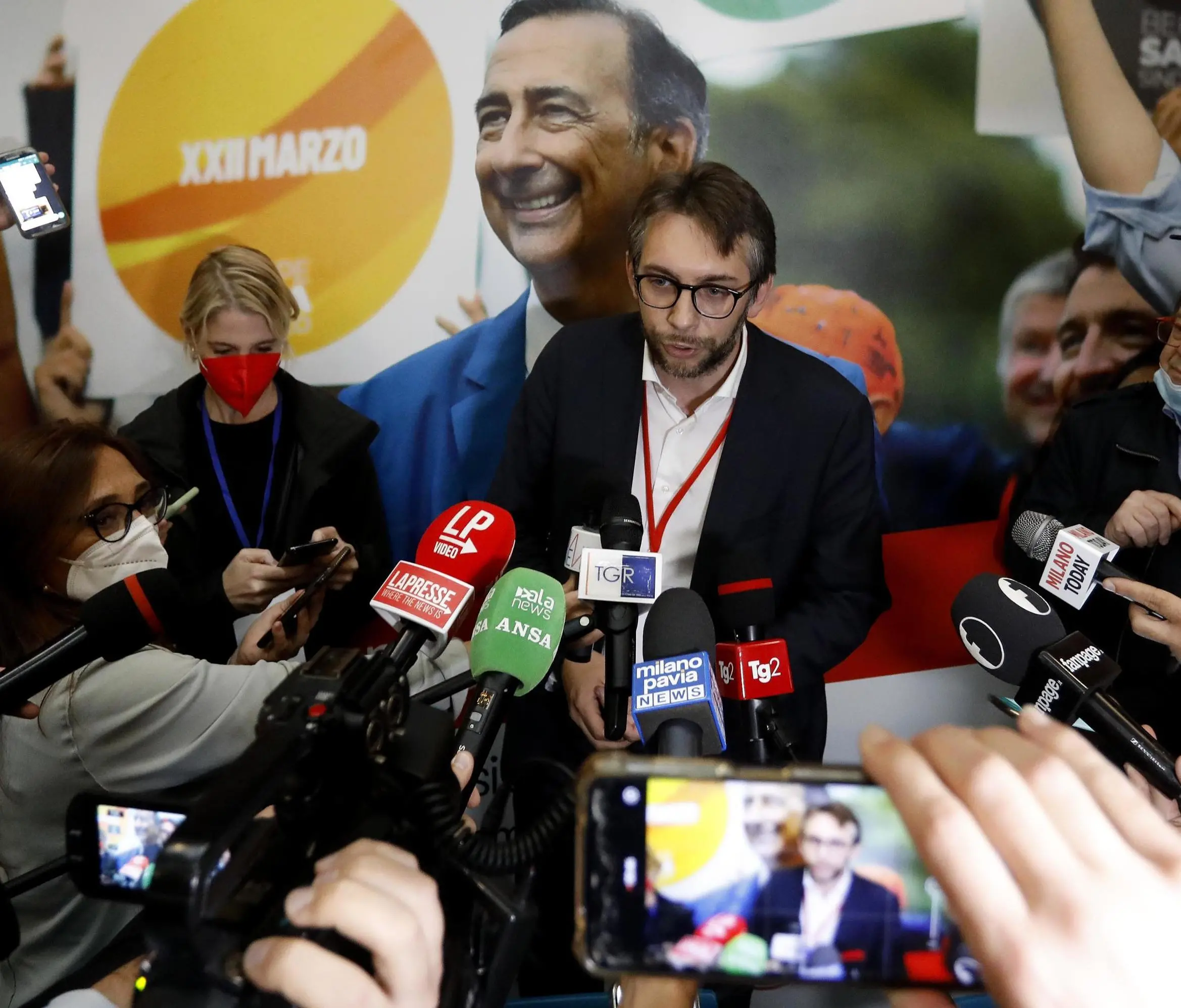 Milano, toto giunta: c'è il caso Maran. Fuori dalla nuova squadra, anzi no