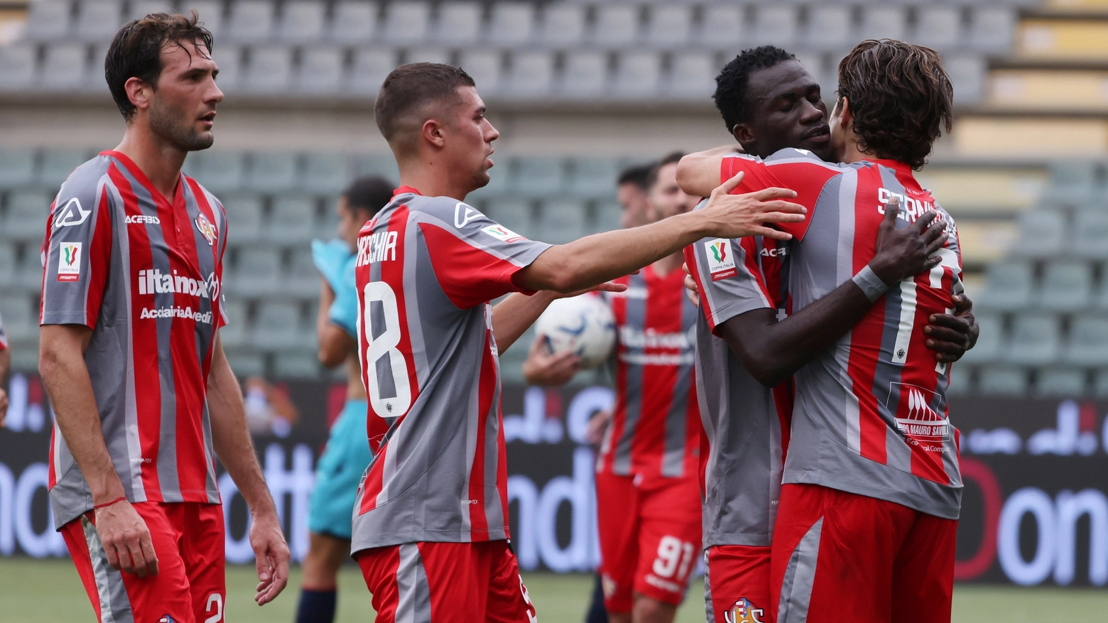 La squadra di Ballardini batte 3-1 ai supplementari un buon Crotone che era passato per primo in vantaggio