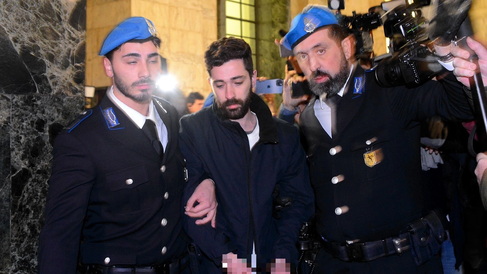 Alessandro Impagnatiello arriva in tribunale (Fotogramma)