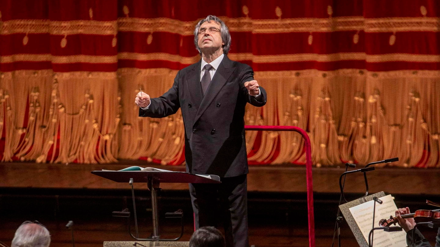 Riccardo Muti durante il concerto alla Scala di ieri sera