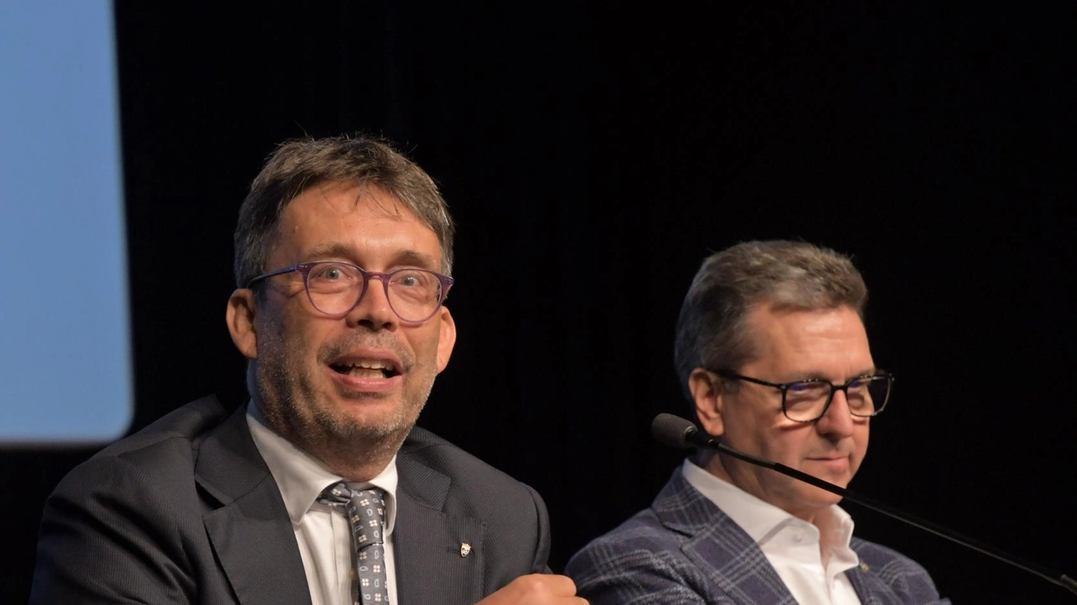“Generazione Meccatronica“. Un futuro da operai specializzati “Generazione Meccatronica“. Un futuro da operai specializzati