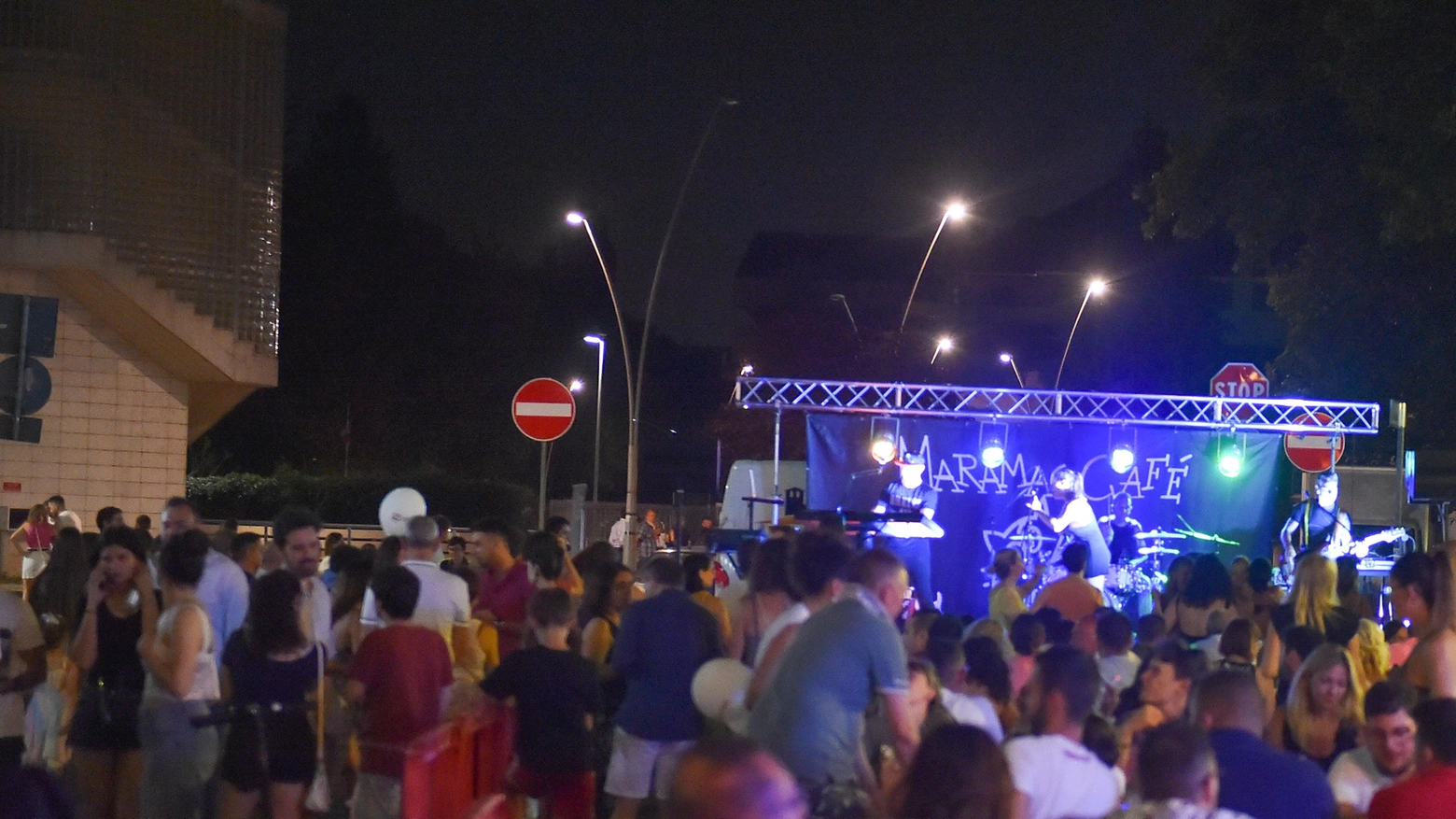 "Notte Bianca dei Bambini a Legnano: Animazioni, Artisti e Promozioni per i Più Piccoli"
"Notte Bianca dei Bambini a Legnano: Animazioni, Artisti e Promozioni per i Più Piccoli"