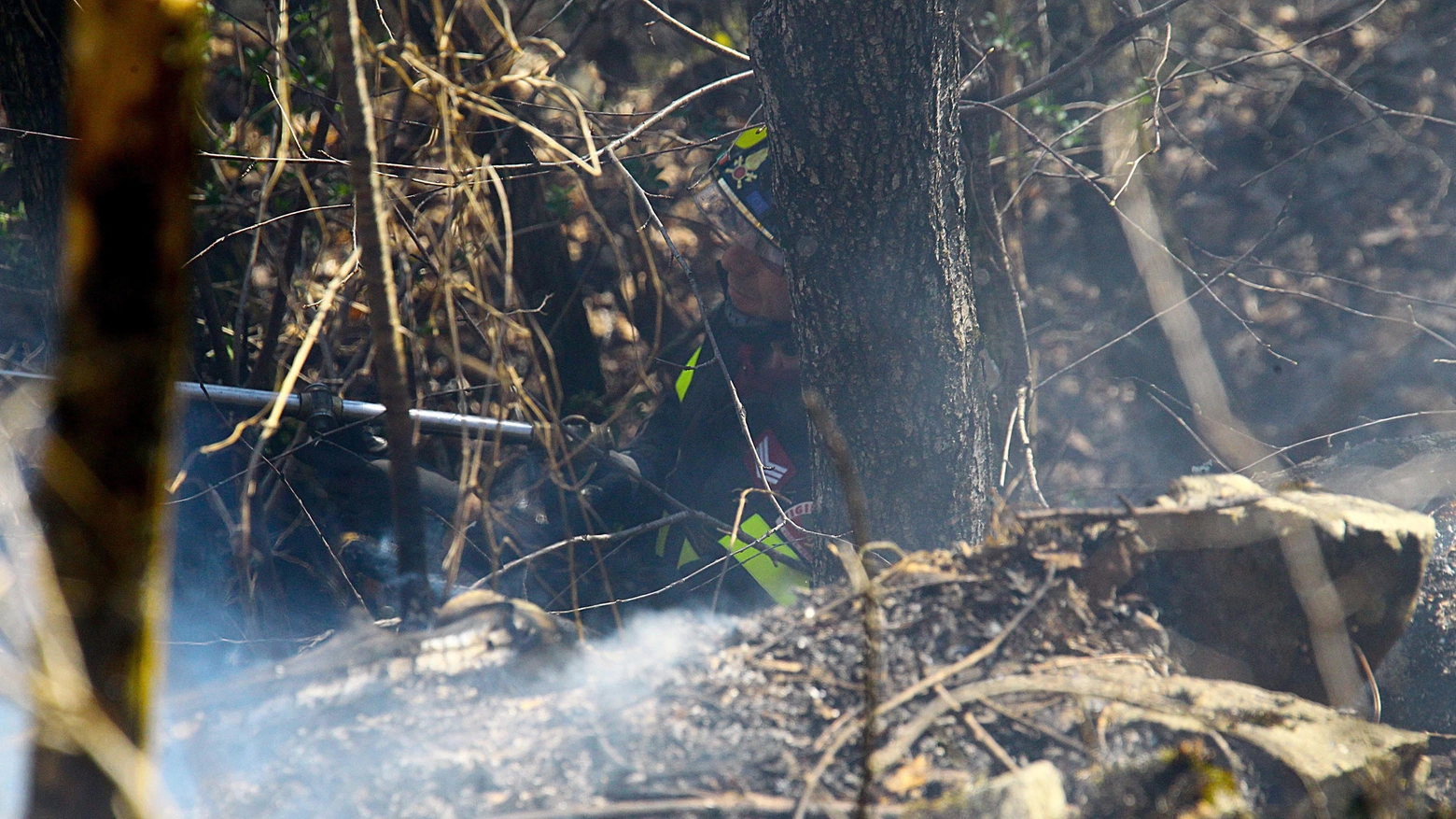 Emergenza incendi Pedesina torna libera Emergenza incendi Pedesina torna libera