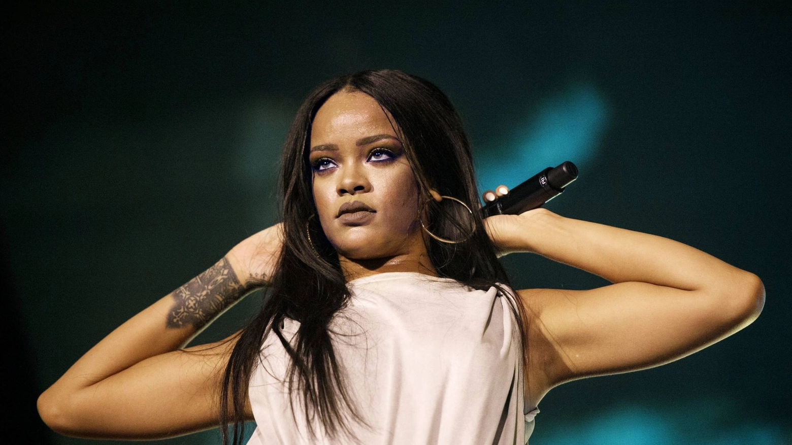 Rihanna in concerto