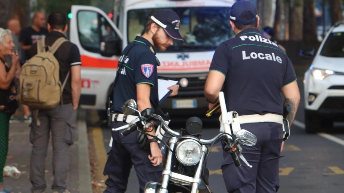 Nove pedoni uccisi in città nel 2023. Morto dopo due giorni di agonia l’uomo investito in viale Jenner Nove pedoni uccisi in città nel 2023. Morto dopo due giorni di agonia l’uomo investito in viale Jenner