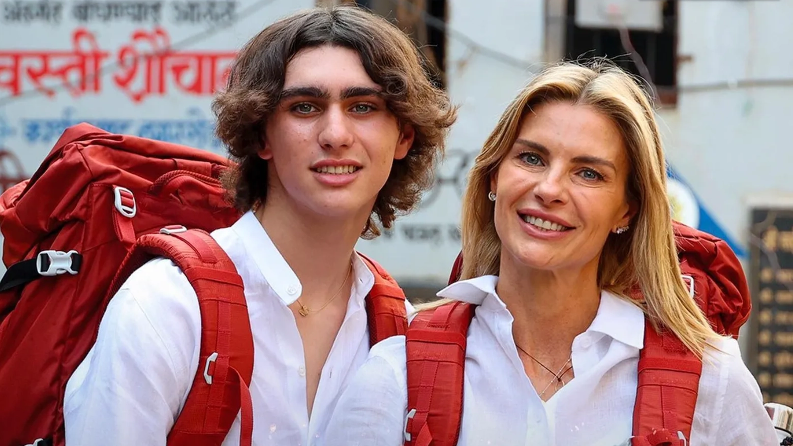 Achille Costacurta e Martina Colombari a Pechino Express: cos’è successo a mamma e figlio
