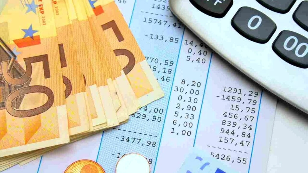 Sono quasi 6 milioni e mezzo i lavoratori e i pensionati lombardi che la percepiranno. Record provinciale di Milano con 2,91 milioni