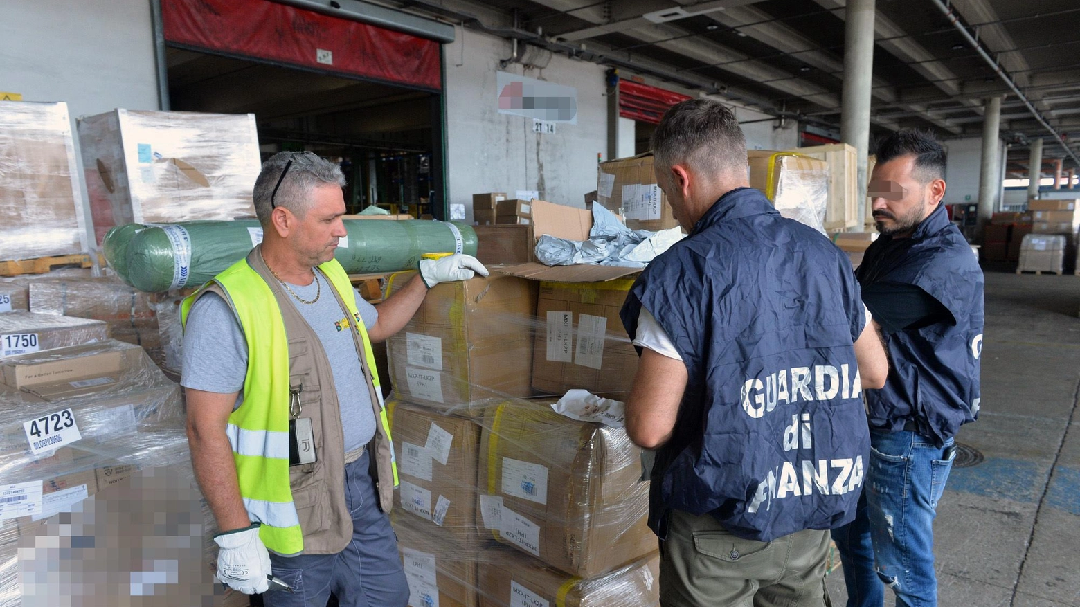Scalo crocevia di droga. Arrestato giovane pusher Scalo crocevia di droga. Arrestato giovane pusher