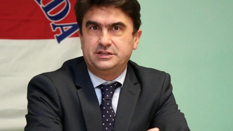 Il sindaco Stefano Tonetti